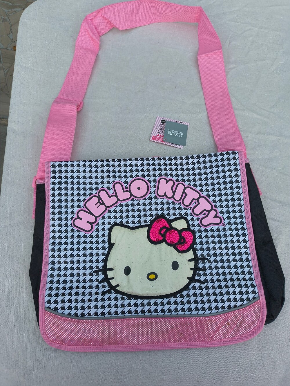 NWT Pink-Strapped Sanrio Hello Kitty Messenger Bag